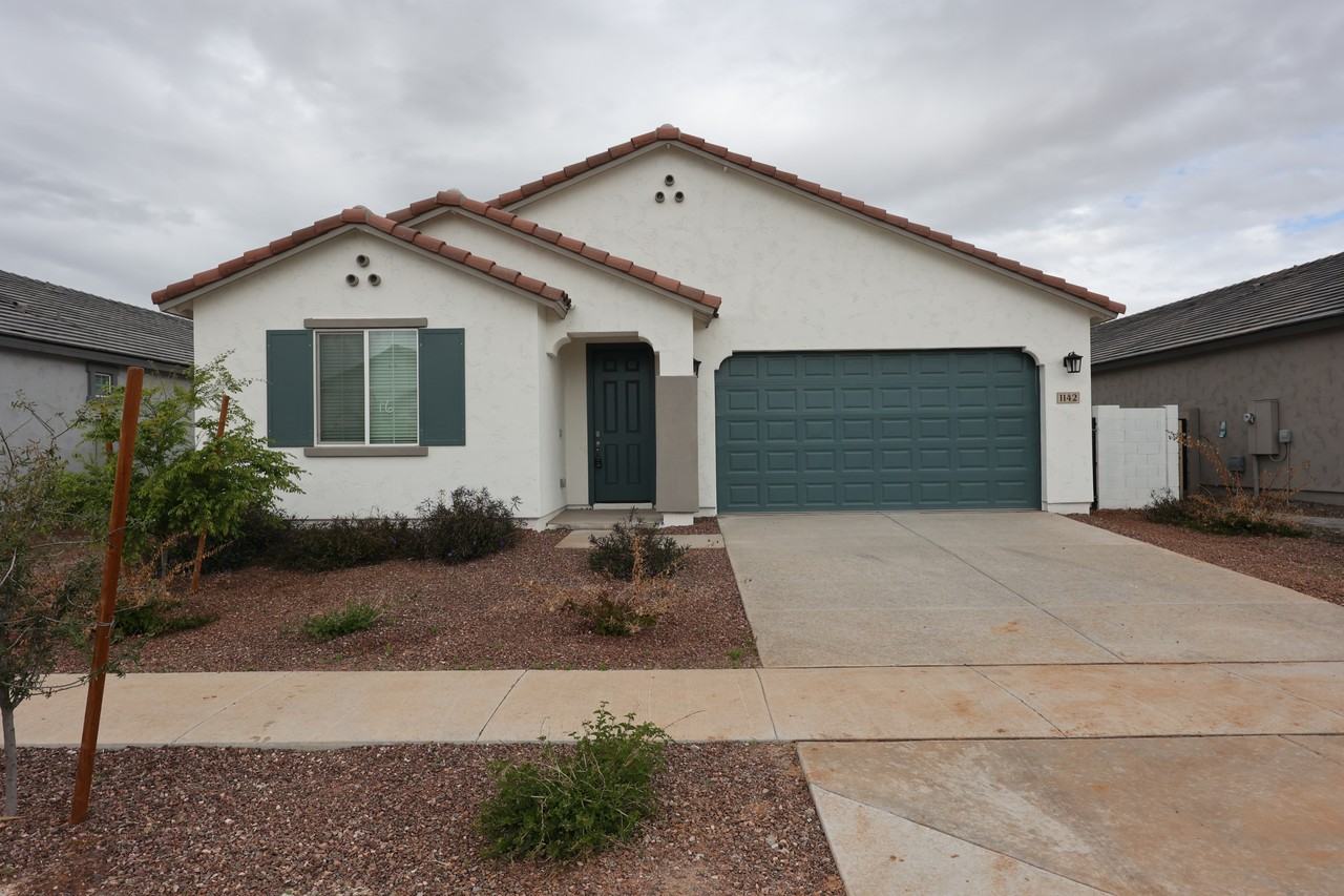 1142 E Westwood Dr - Photo 2 of 33