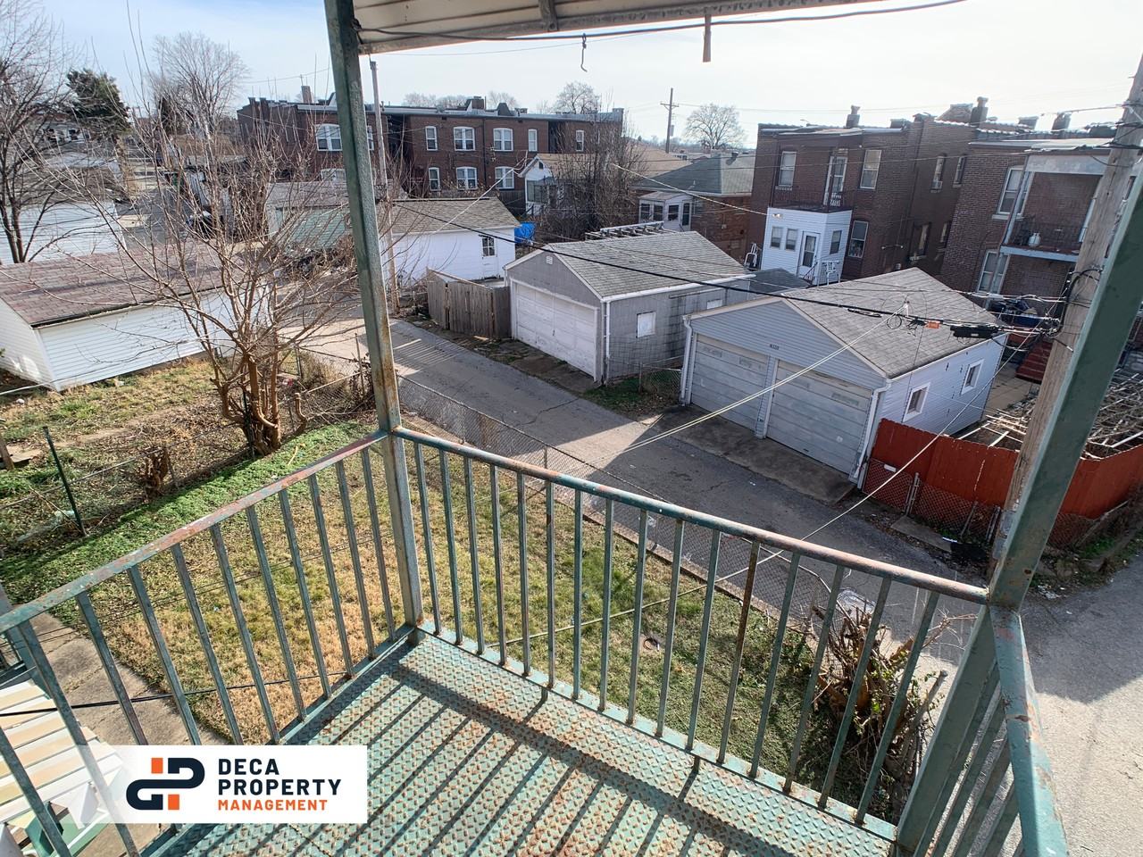 4008 Bayless Ave Apartments in Bella Villa, Bella Villa, MO 63125 Zumper