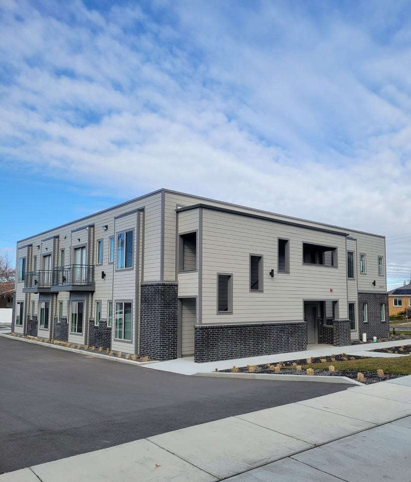 3607 Van Buren Ave - Photo 2 of 12