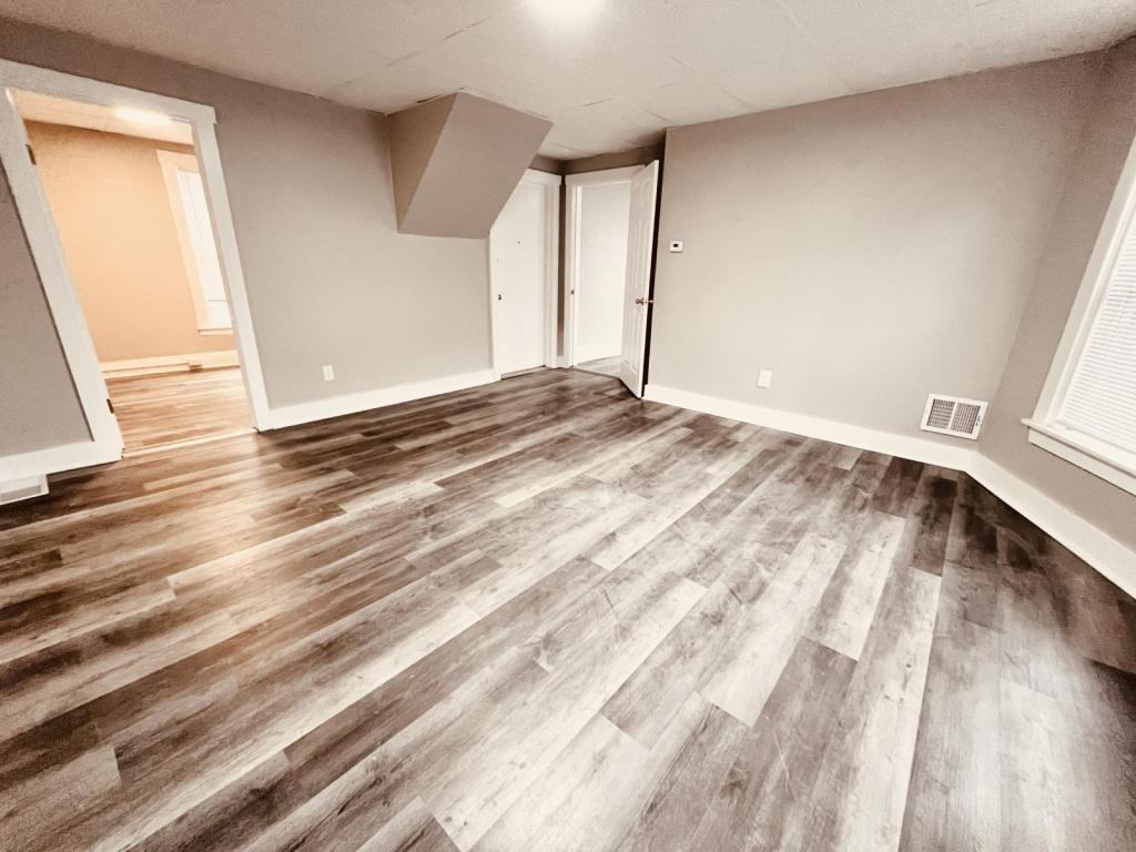 6 Grove Street - Photo 4 of 15