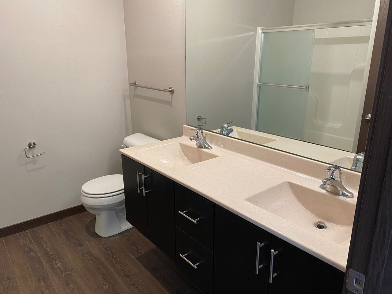 RS Tower - Photo 5 of 36