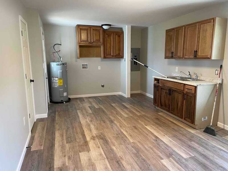 1308 Shop Pike - Photo 2 of 12