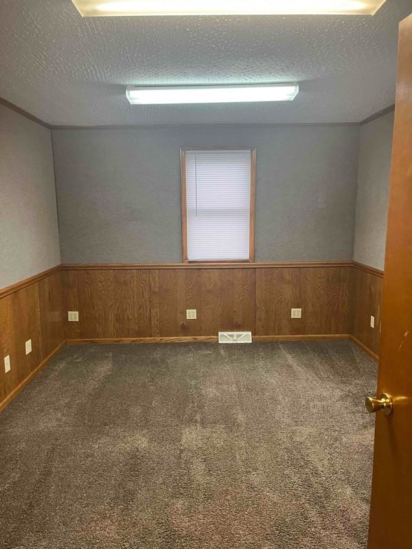 842 W Pershing St #A - Photo 2 of 9