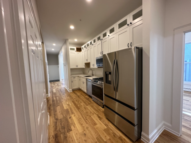 101 State St #1 - Photo 4 of 11