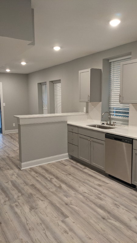 1205 E Armour Blvd - Photo 5 of 6