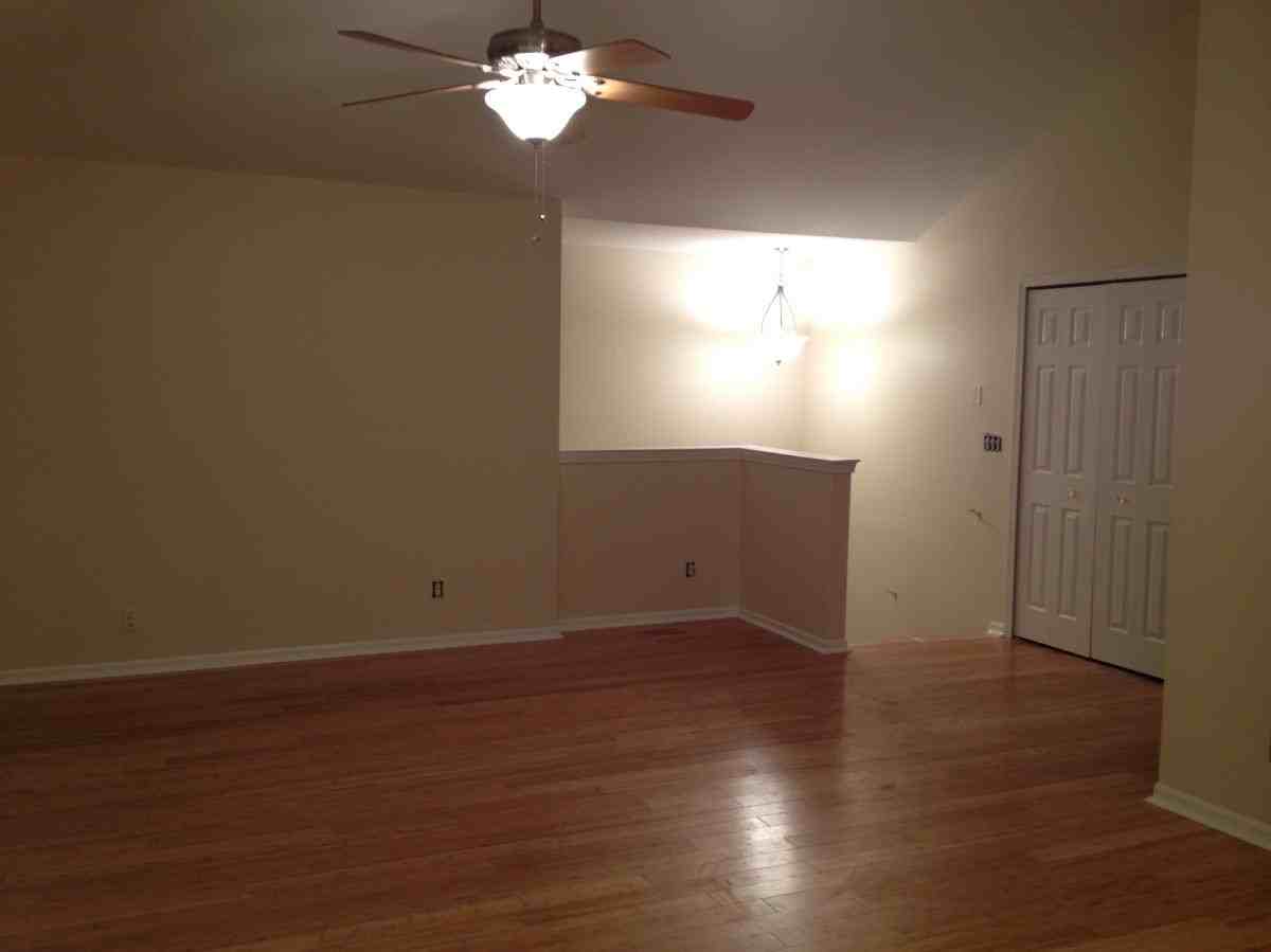 1906 Flagstone Cir #1 - Photo 3 of 13