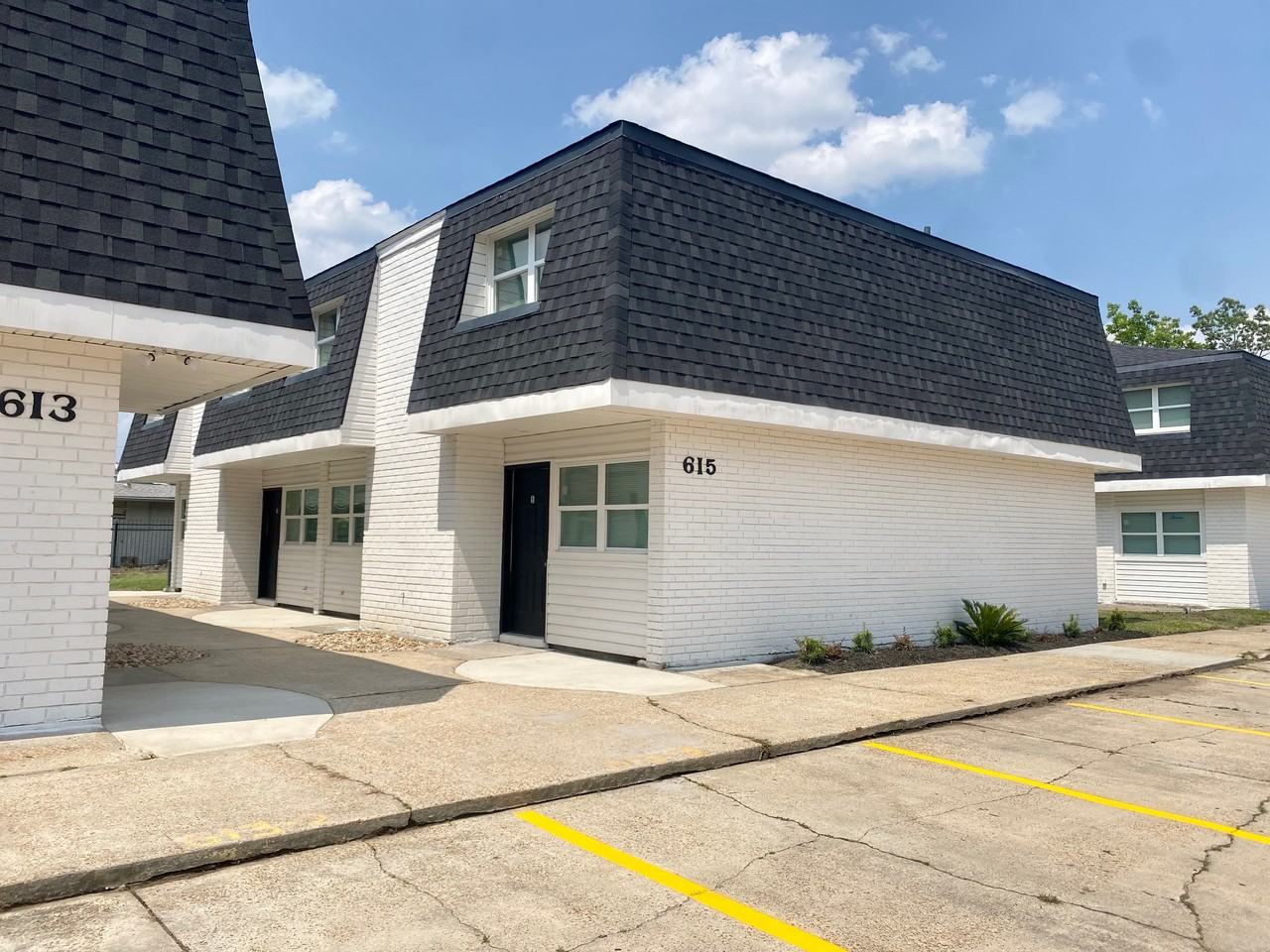 617 Cusic St #617-1 - Photo 4 of 5