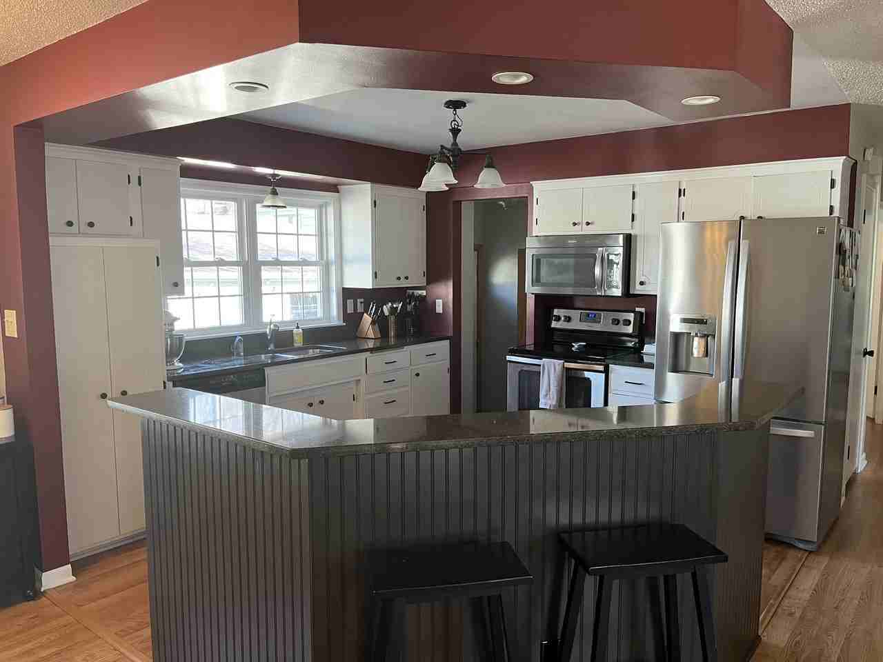 1266 Cleveland Ave S #NA - Photo 2 of 23