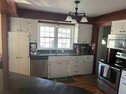 1266 Cleveland Ave S #NA - Photo 4 of 23