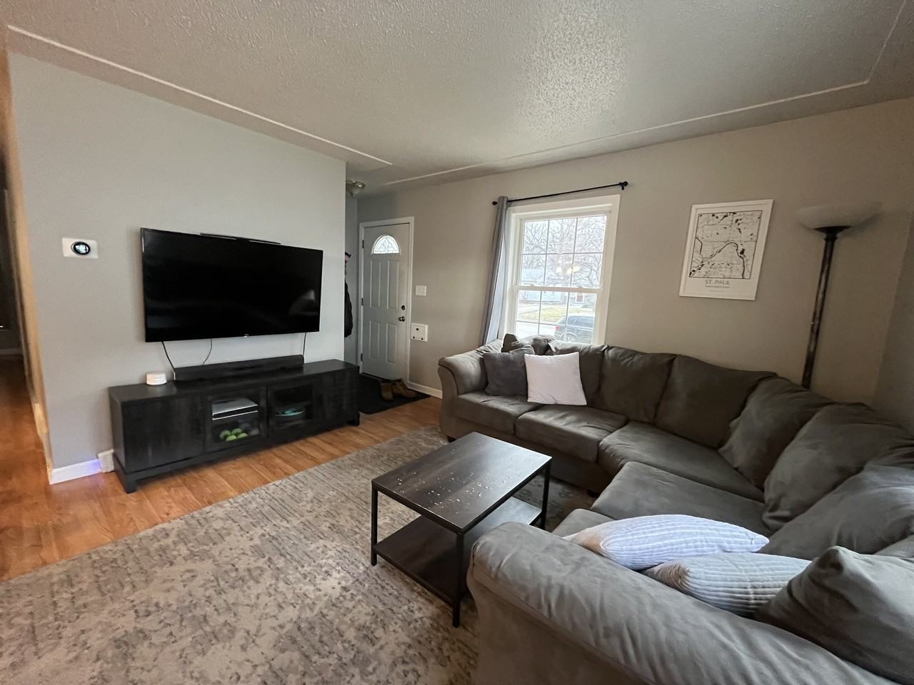 1266 Cleveland Ave S #NA - Photo 6 of 23