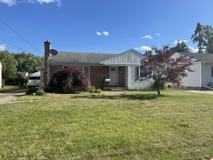 644 3 Mile Rd Ne #NA - Photo 1 of 1