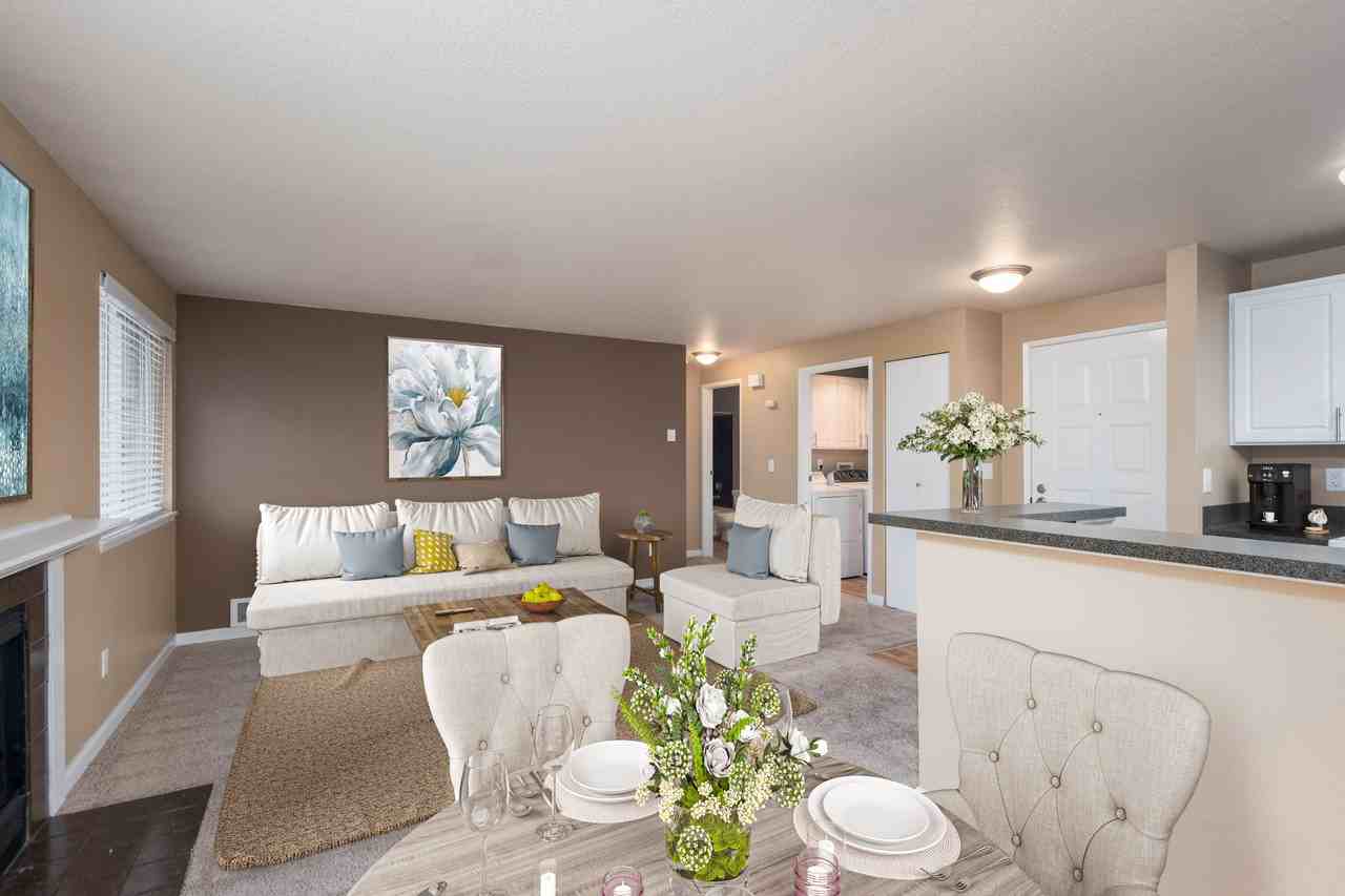 Springfield - Photo 2 of 31