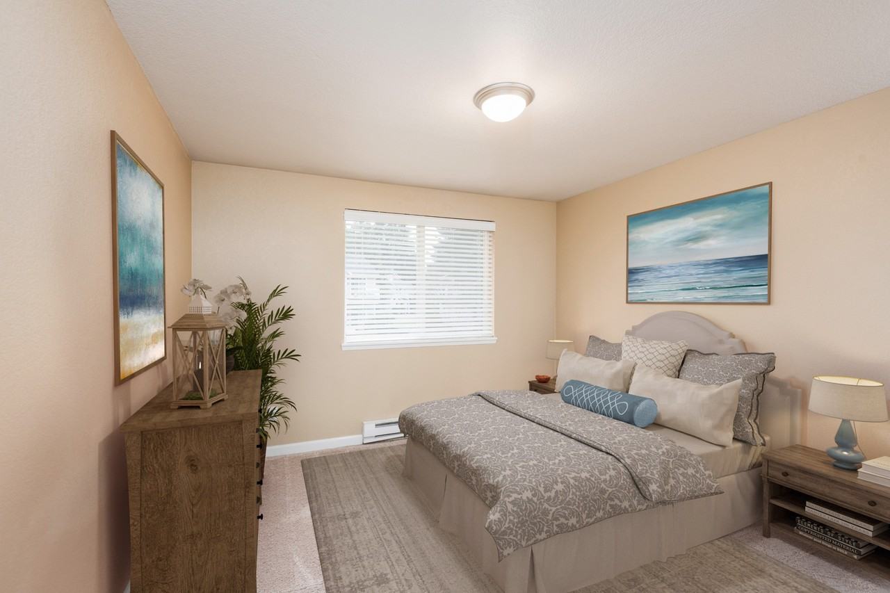 Springfield - Photo 4 of 31