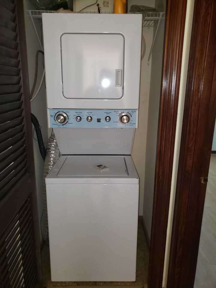 86 Eileen St - Photo 4 of 13