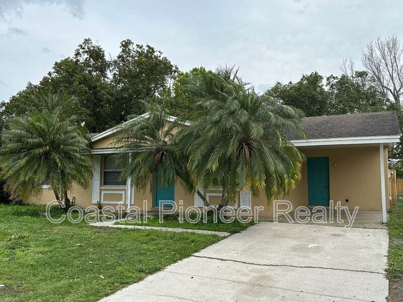 4730 King Cole Blvd - Photo 2 of 13