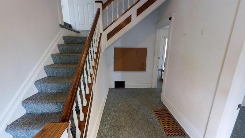 802 E Kingsley St #1 - Photo 5 of 26