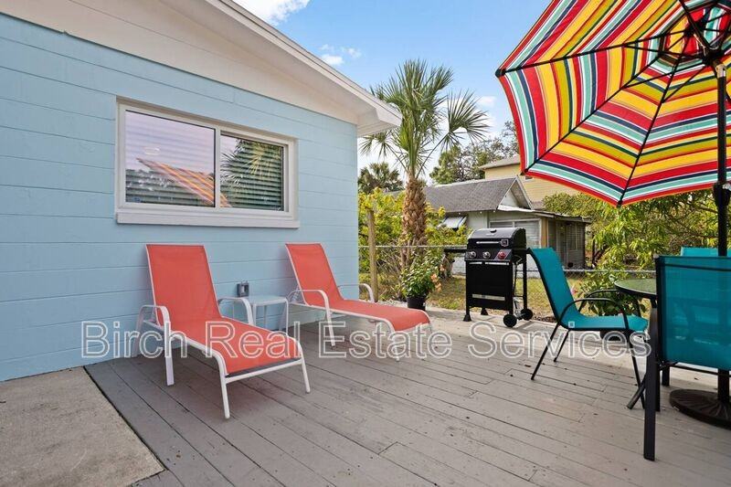 5202 28th Ave S - Photo 3 of 30