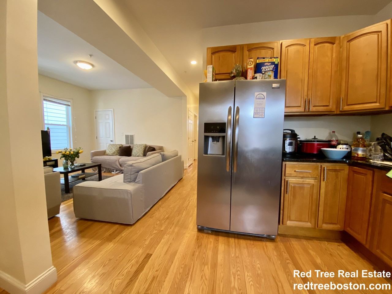 3235 Washington St #1 - Photo 3 of 30