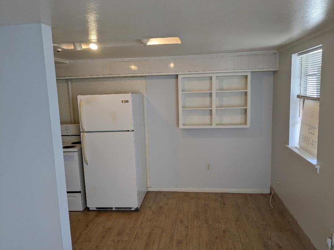 4226 Oxford Avenue #B - Photo 7 of 18