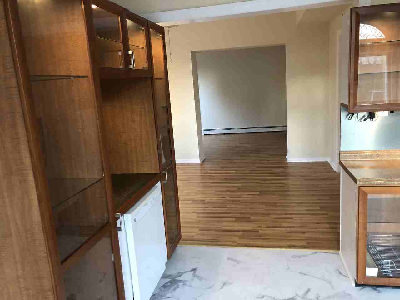 109 Grayling Ave #1stFL - Photo 2 of 20