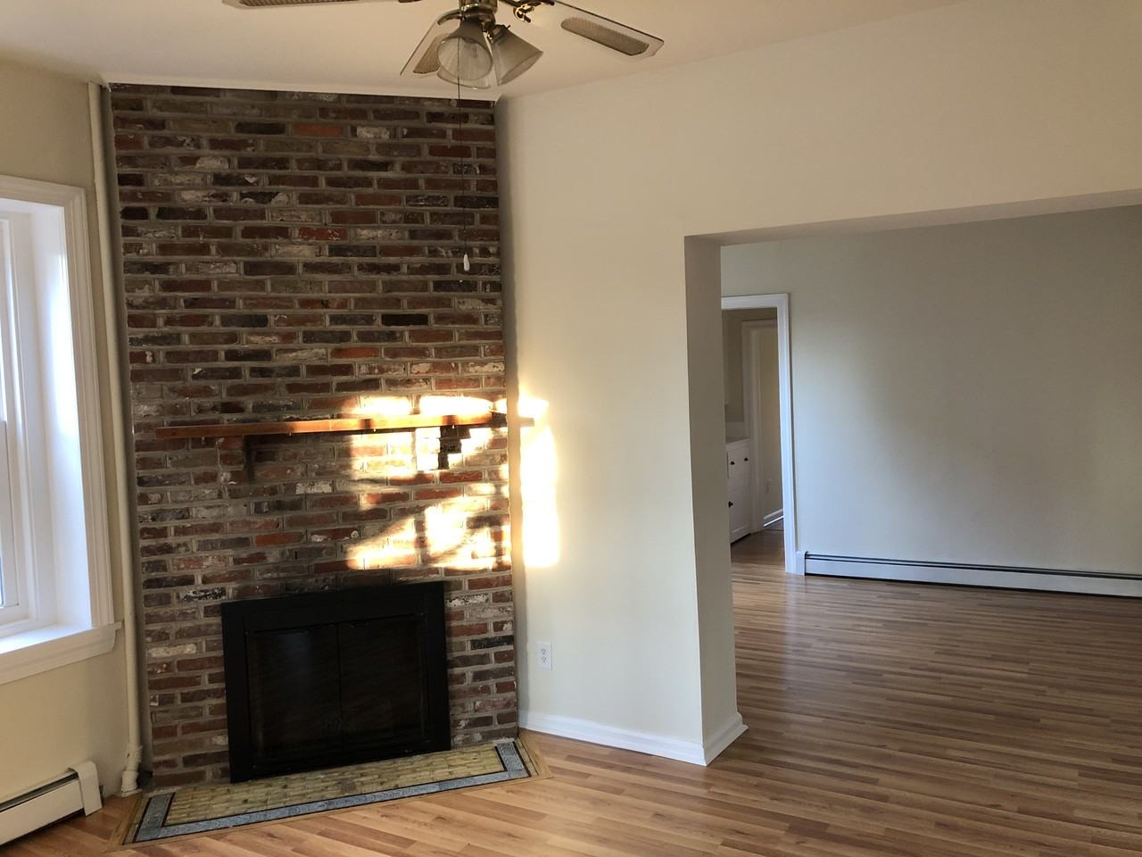 109 Grayling Ave #1stFL - Photo 3 of 20