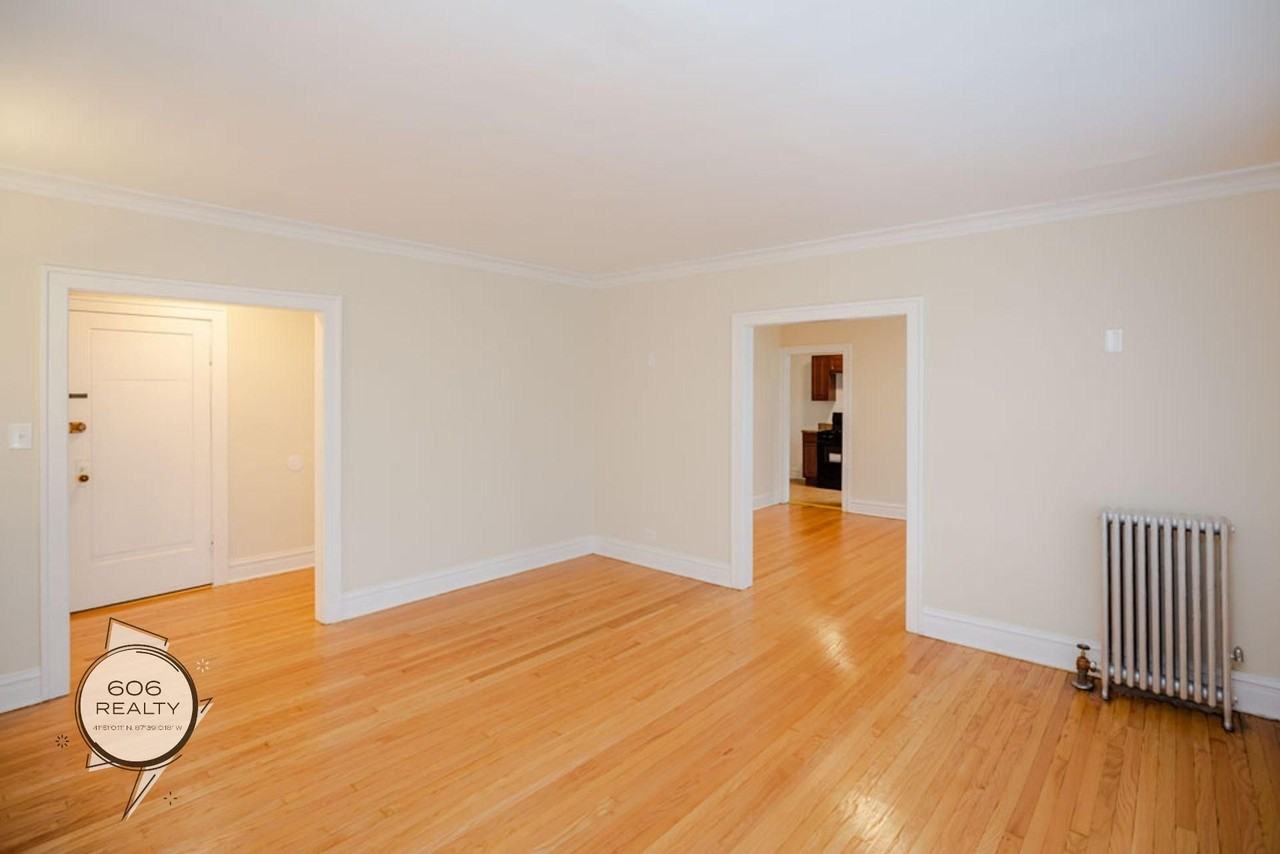 Updated Berwyn Unit with Heat Included! - Photo 3 of 9