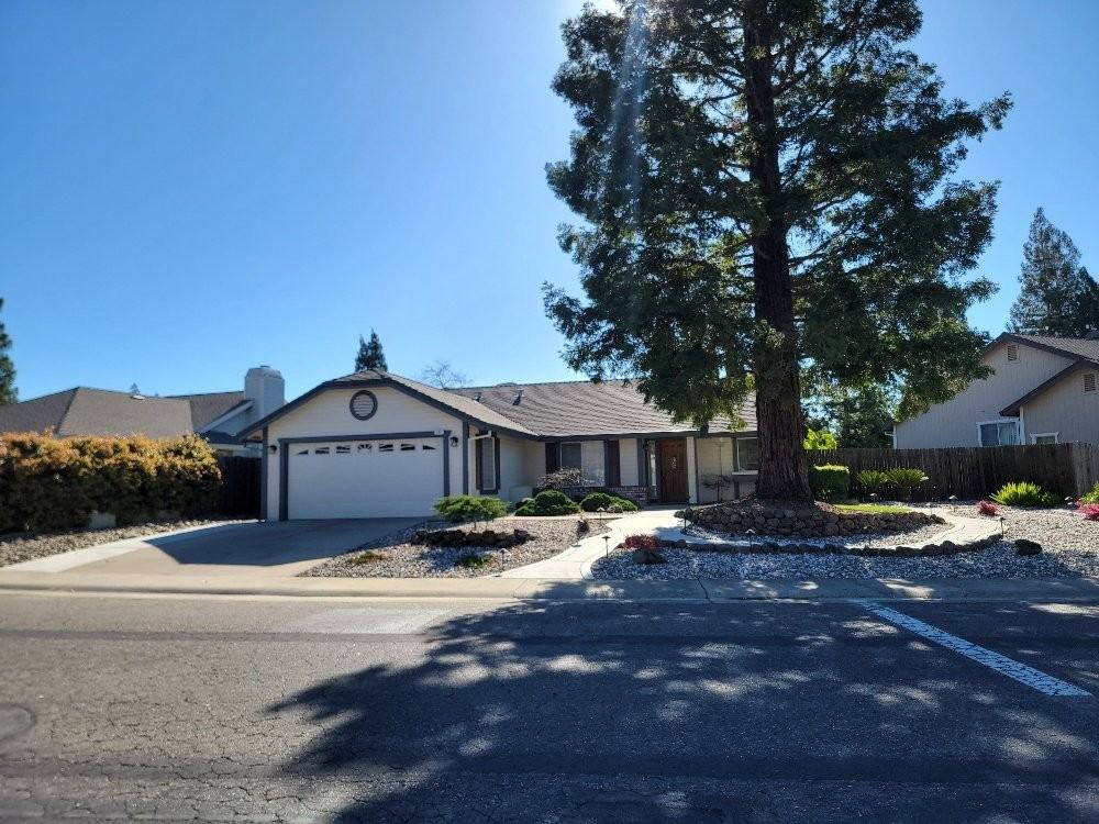 167 Bittercreek Dr - Photo 2 of 22