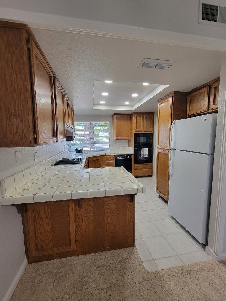 167 Bittercreek Dr - Photo 3 of 22