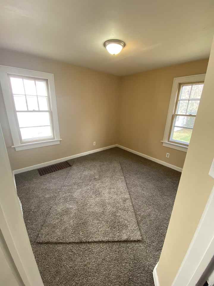 434 S Weinbach Ave #NA - Photo 2 of 16