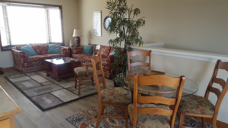 3300 N Overland Trl #1 - Photo 5 of 15