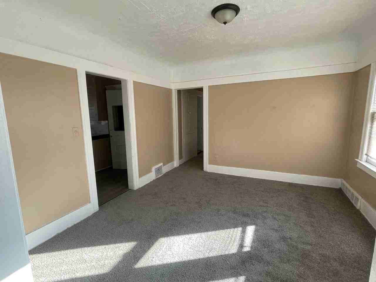 2645 W Grand St. Detroit, MI 48238 - Photo 3 of 12