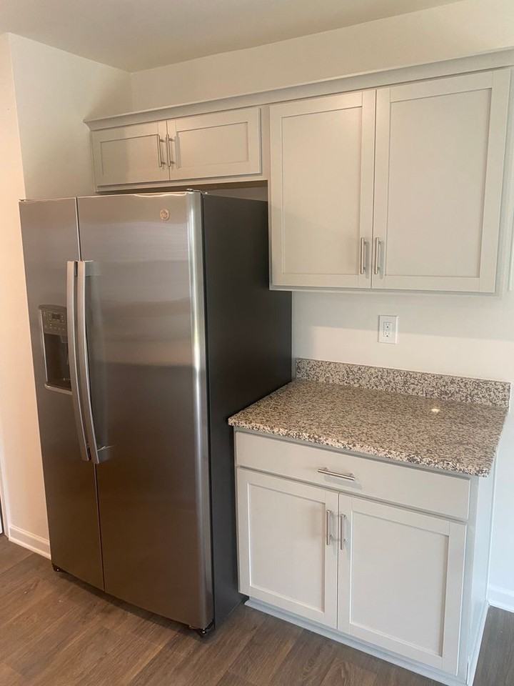 1754 Bright Hope Ln - Photo 5 of 23