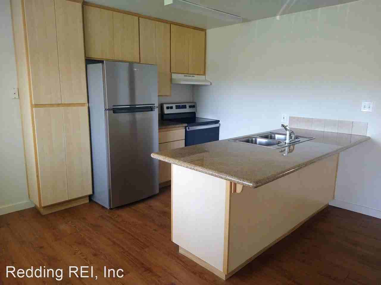 610-616 Iris Drive - Photo 2 of 8