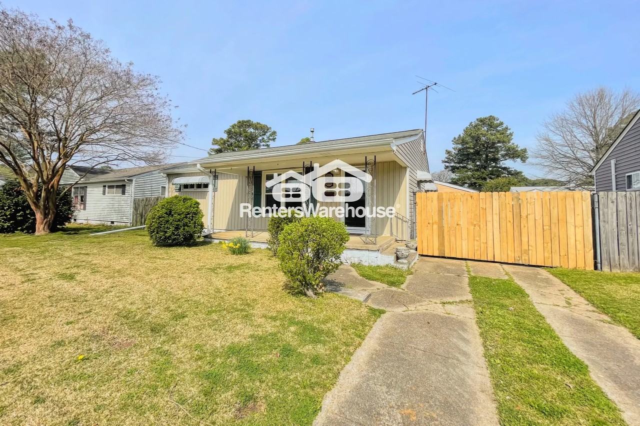 1231 Kay Ave, Chesapeake, VA 23324 2 Bedroom House for 1,350/month