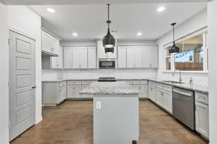 115 Crossroads Cir  