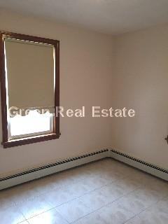 14 Mott St 2 - Photo 3 of 11