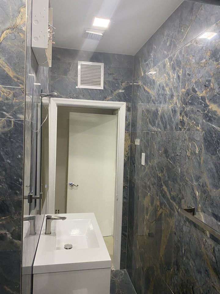 20641 Nw 7th Ct #1 - Photo 5 of 7