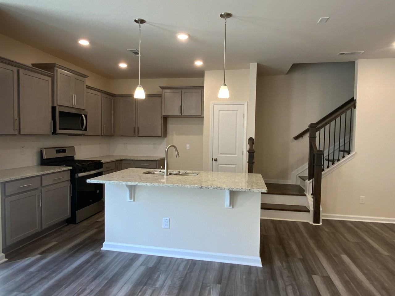 4015 Beckton Trl #4015 - Photo 2 of 50