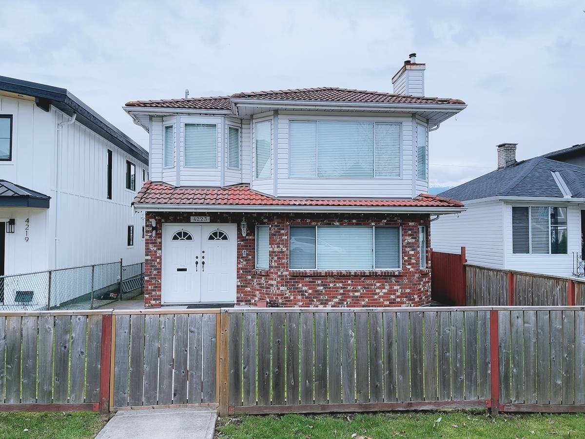 4223 Oxford Street, Burnaby, BC V5C 1E1 3 Bedroom House for 3,600