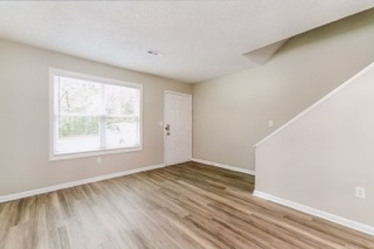 525 Stinson Dr - Photo 5 of 30