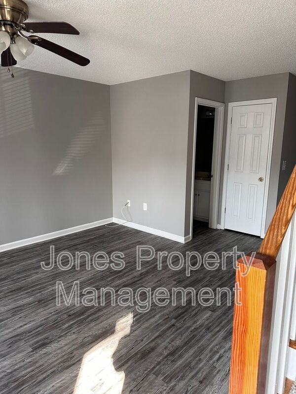 138 Aaron Pl Nw - Photo 2 of 11