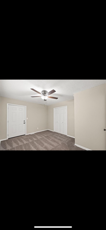 4600 Chestnut Avenue - Photo 3 of 8