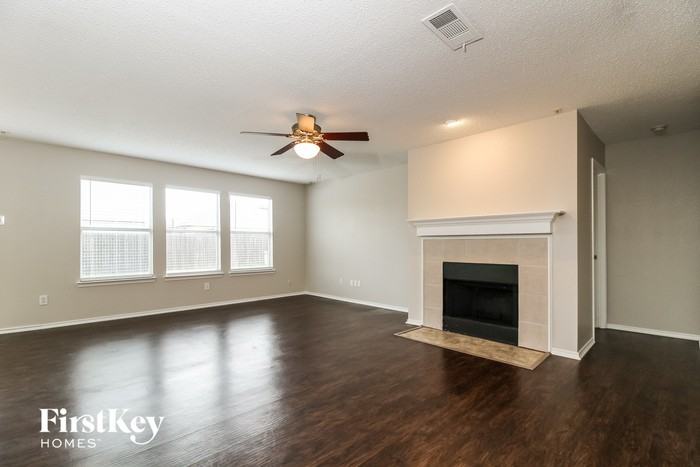 13820 High Mesa Rd - Photo 3 of 15