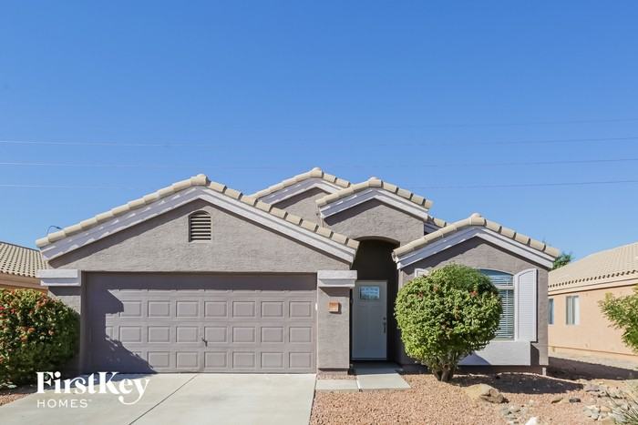 1820 S 106th Ln - Photo 2 of 43