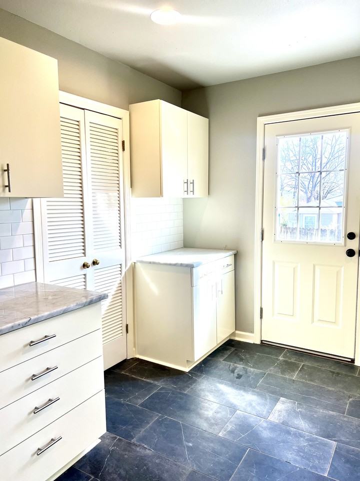 6709 Greenwood Rd #NA - Photo 3 of 21