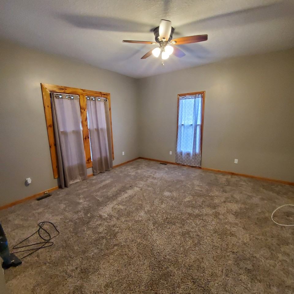 201 S 5th St #NA - Photo 3 of 9