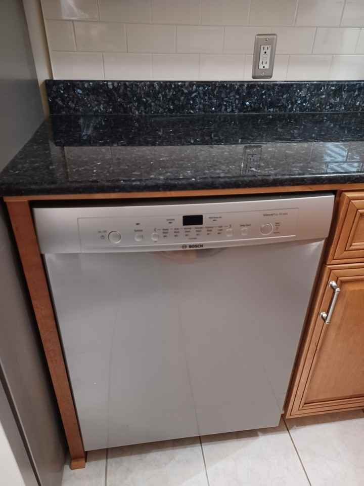 667 Indian Church Rd #1 - Photo 4 of 20