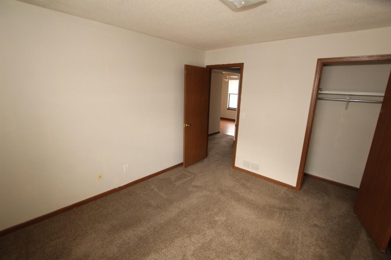 301 Ridge St #D - Photo 6 of 7
