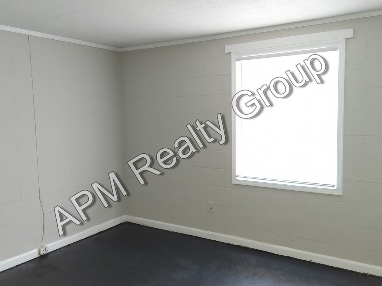 3048 Howell Ct Apt A - Photo 2 of 8
