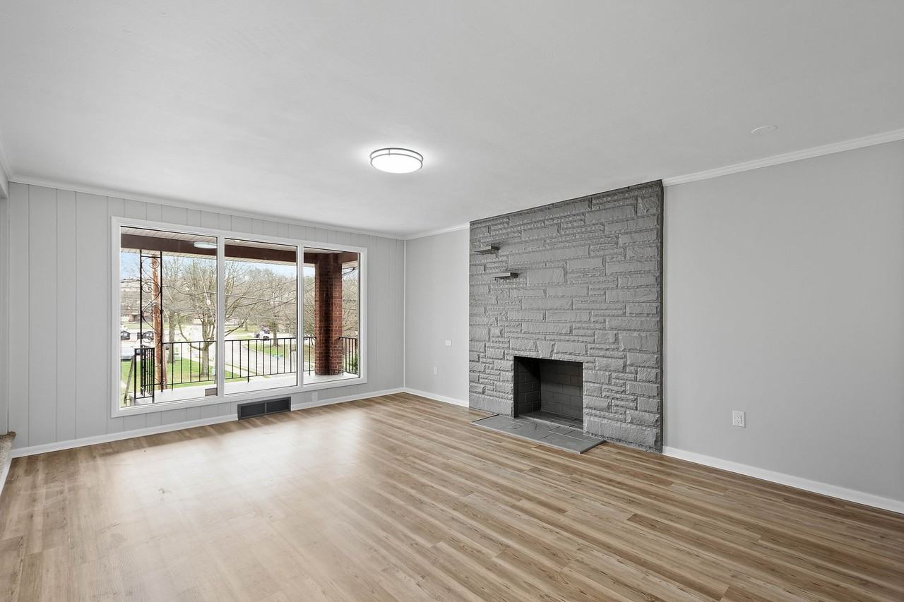 1411 Fairmont St - Photo 3 of 28
